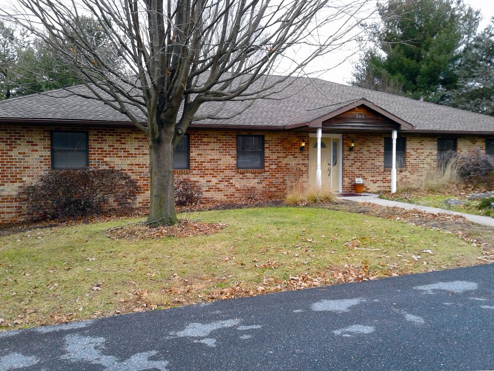 Coventry Center: 550 Coventry Dr, Mechanicsburg, PA 17055